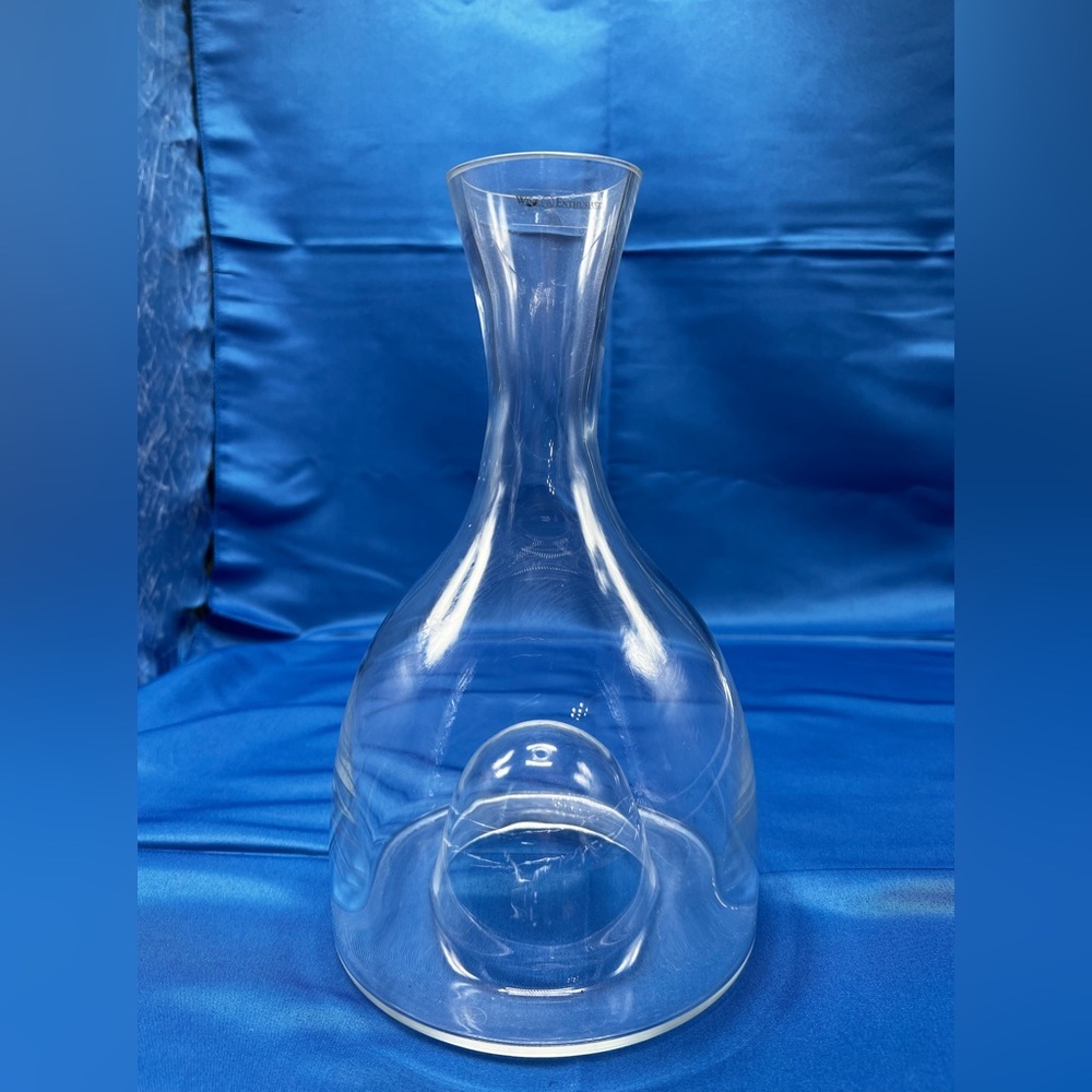 Wine Enthusiast Visual Wine Decanter